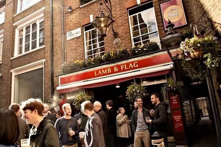 London Bike Tour: Landmarks, Secret Gems, Pub Stop & Street Art