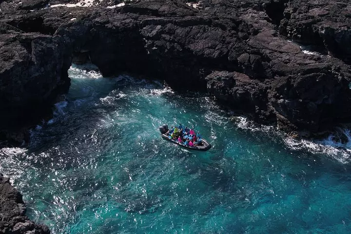 Kona Snorkeling: Beat the Crowd to Kealakekua Bay
