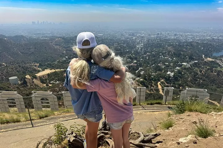 Los Angeles Original 90-Minute Walking Tour to The Hollywood Sign