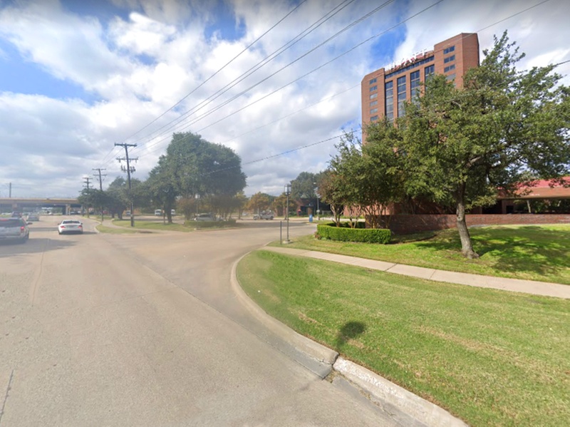 Parking at Hyatt Regency Richardson Lot - P1211