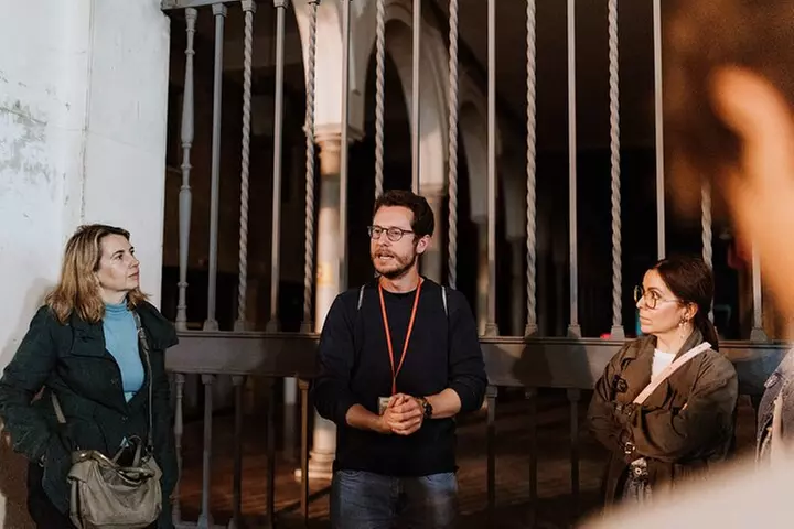 Tour de la Sevilla Paranormal y Misteriosa (grupos pequeños)