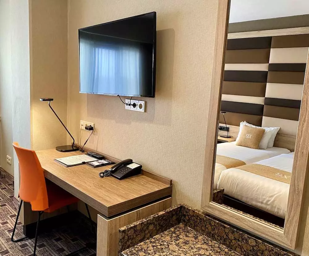 ✈ NIEDERLANDE | Amsterdam - XO Hotels Blue Tower 4*, 2 Nächte - Sta...