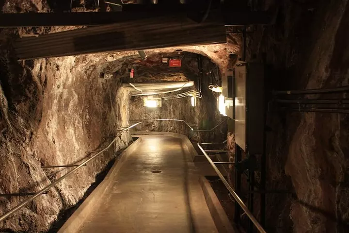 Hoover Dam Tunnels & Power Plant Tour