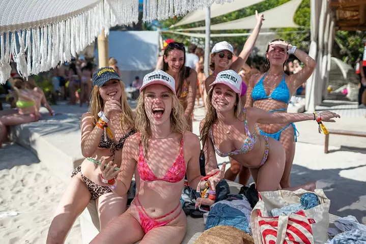 Isla Mujeres Catamaran from playa del carmen Open Bar Beach Club