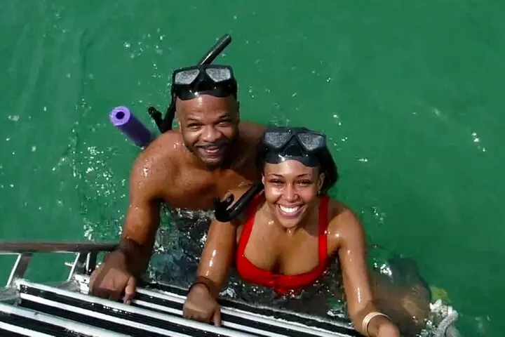 4 Hour Egmont Key Island Tour With Dolphins & Snorkeling Included