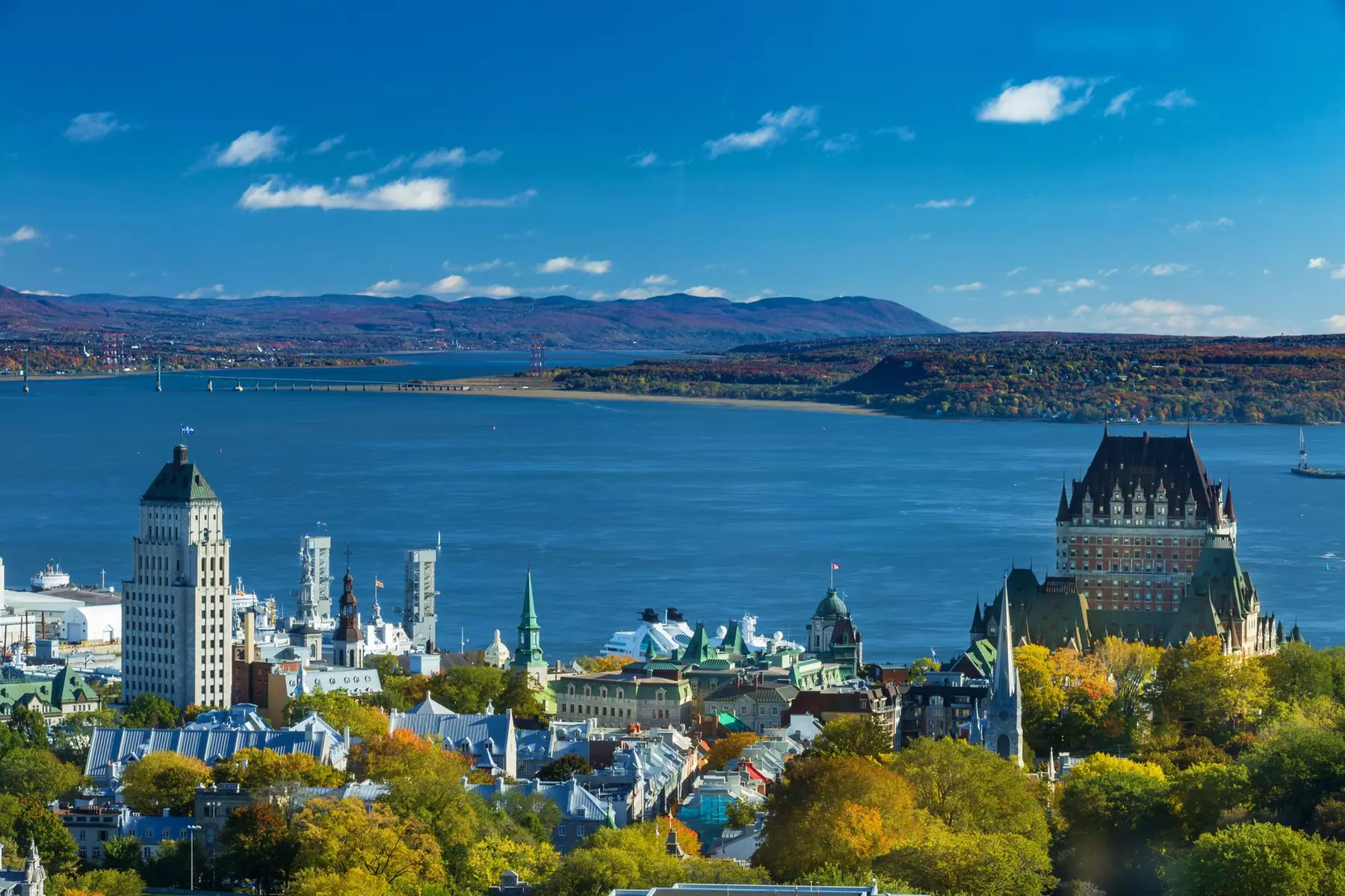 ✈ QUEBEC | Montreal - Entdecken Sie Quebec hinterm Steuer 3*, 8 Näc...