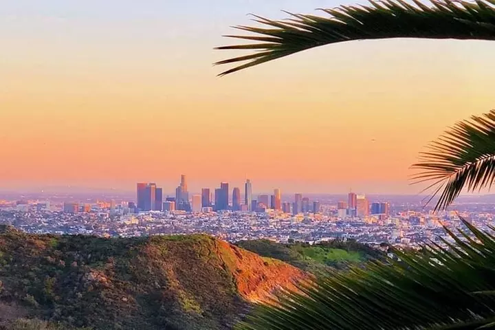 Los Angeles Original 90-Minute Walking Tour to The Hollywood Sign