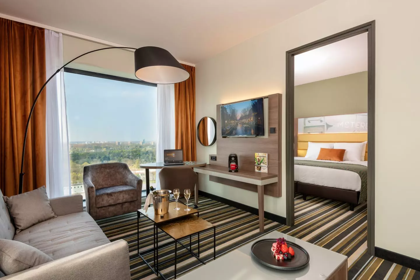 ✈ NIEDERLANDE | Amsterdam - Leonardo Royal Hotel Amsterdam 4*, 2 Nä...