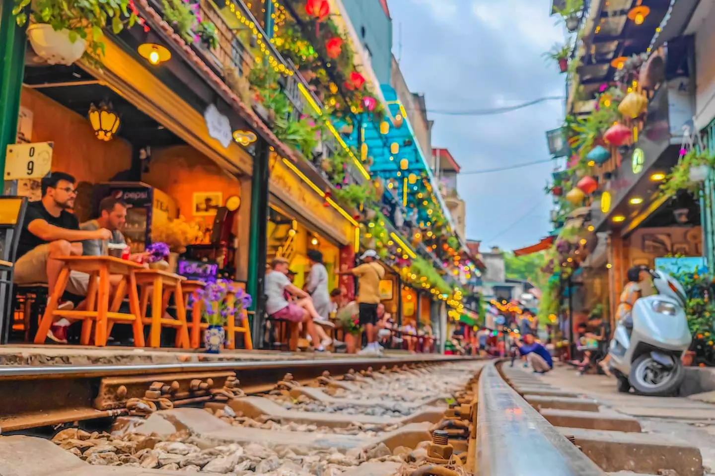 ✈ VIETNAM | Von Ho Chi Minh nach Hanoi - Südvietnam und paradiesisc...