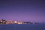 Honolulu: Pacific Star Sunset Dinner Cruise and Show