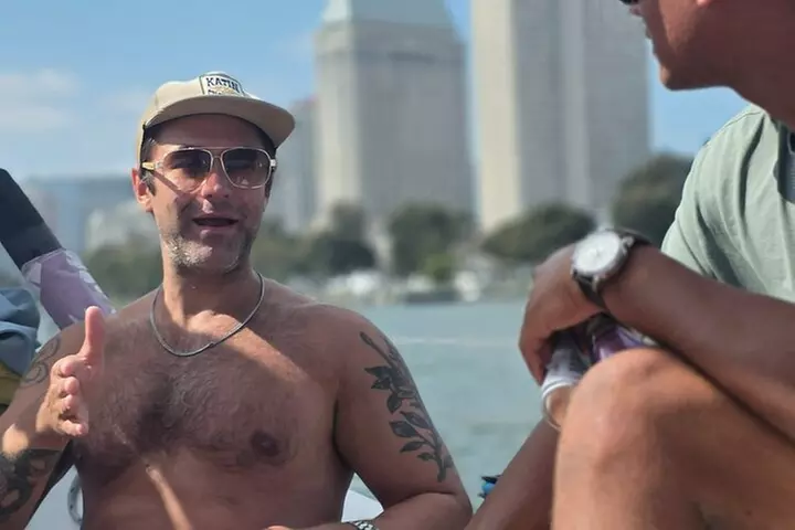 San Diego Bay Harbor Cruise: Private 2-Hour Experience