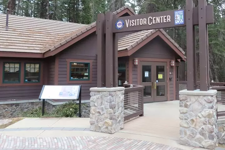 A Highway 49 Drive: A Self-Guided Audio Tour from Angels Camp to Ja...