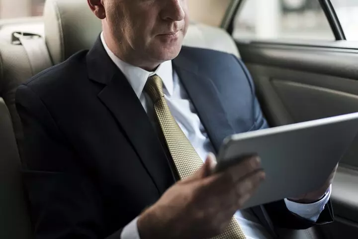 Private Transfer To or From Reston and Dulles International Airport