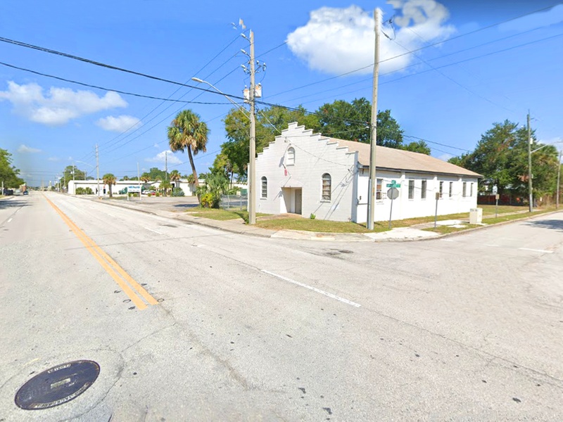 Parking at 639 Talleyrand Ave. Lot - Tailgating