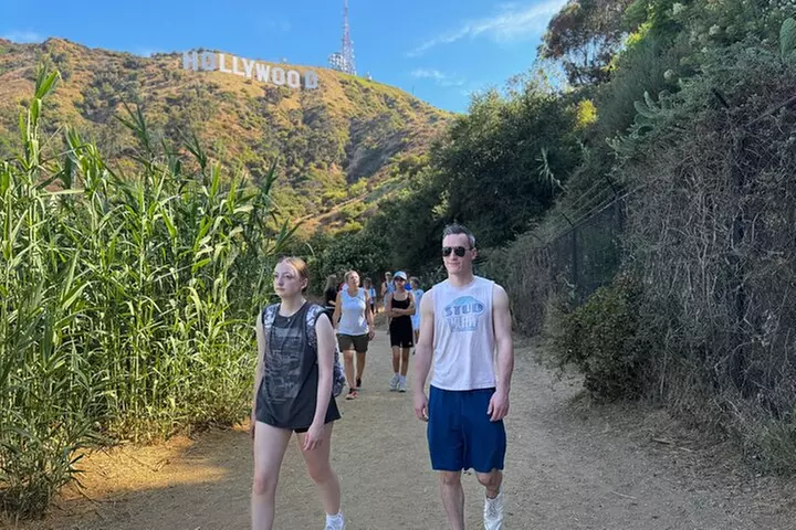 Los Angeles Original 90-Minute Walking Tour to The Hollywood Sign