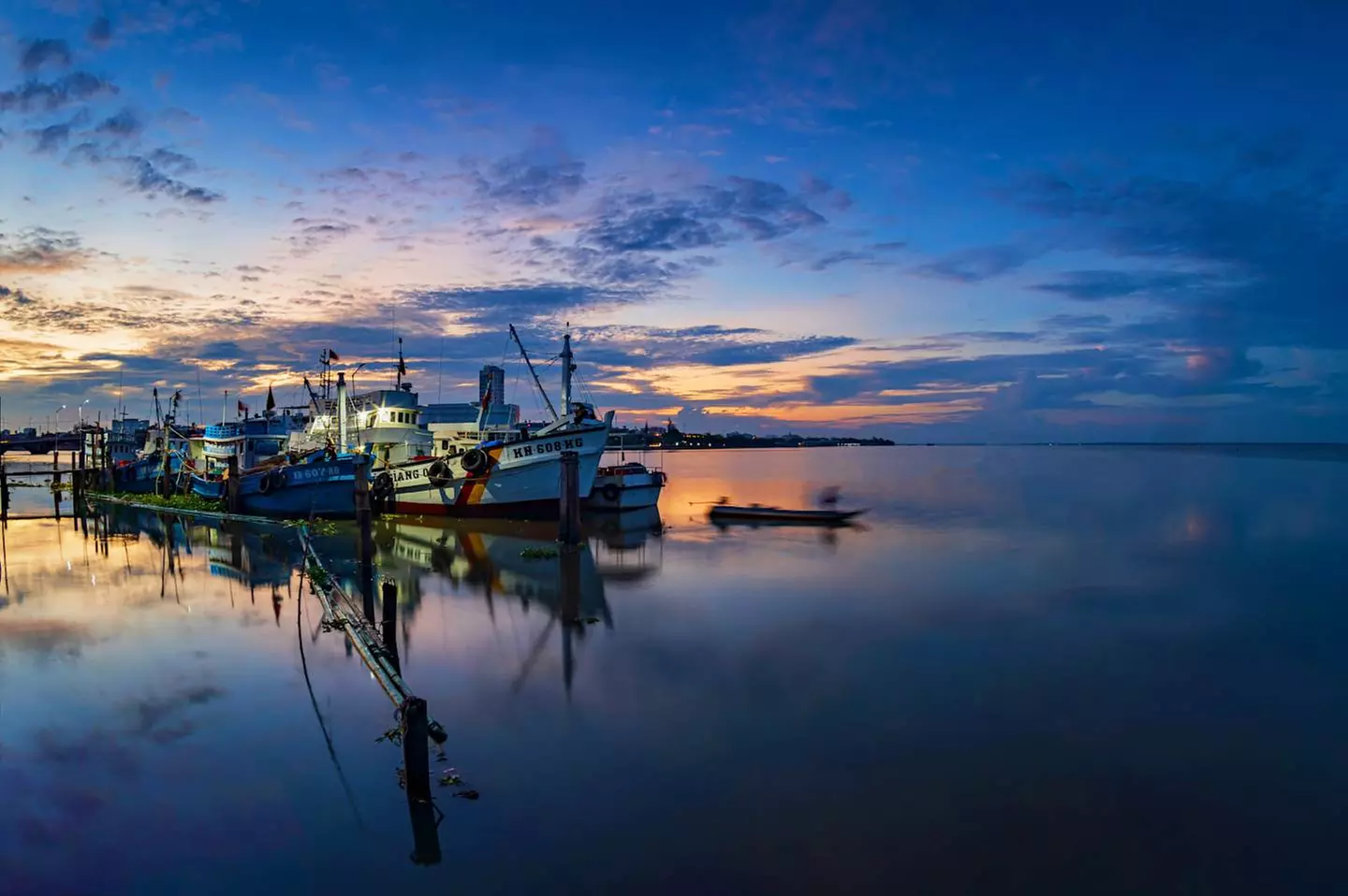 ✈ VIETNAM | Von Ho Chi Minh nach Hanoi - Südvietnam und paradiesisc...