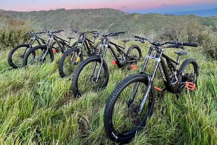 Santa Monica Hidden Caves Electric Mountain Bike Tour: Beginner