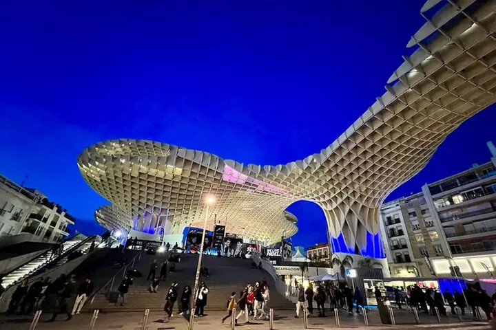 Tour de la Sevilla Paranormal y Misteriosa (grupos pequeños)