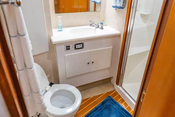 Private Luxury Sunset Fireworks Cruise Aboard Limitless