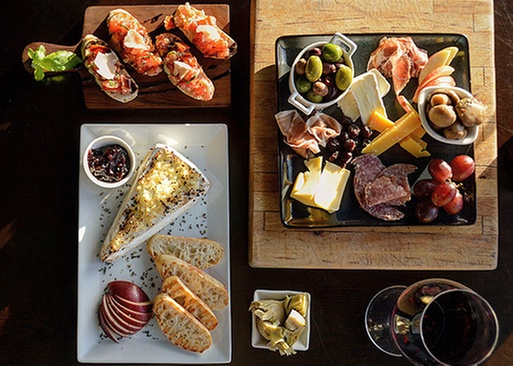 5% Cash Back at Grapes Bistro and Wine Bar