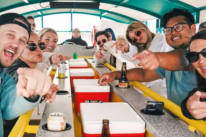 Paddle Pub San Diego Party Cruise: Drinks & Dancing for up to 26