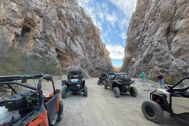 Virgin River Mountains Key Hole Rock | Bunkerville Choo Choo Tour