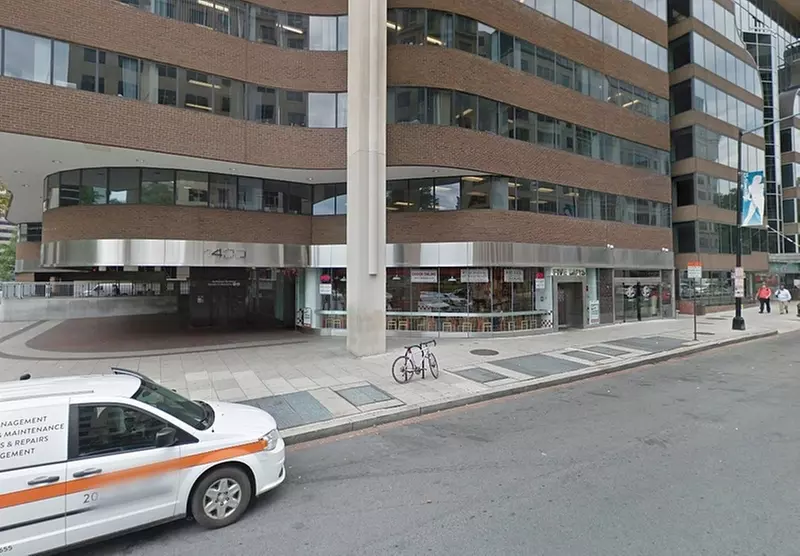 Parking at Opera Ultra Lounge - Valet