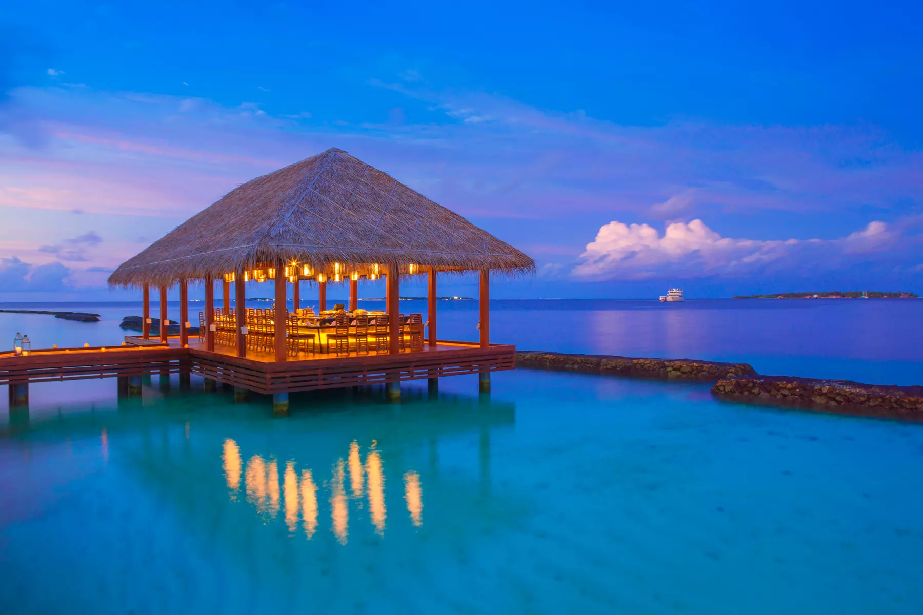 ✈ MALDIVE | Atollo di Malé Nord - Kurumba Maldives 5*, 5 notti - Spa