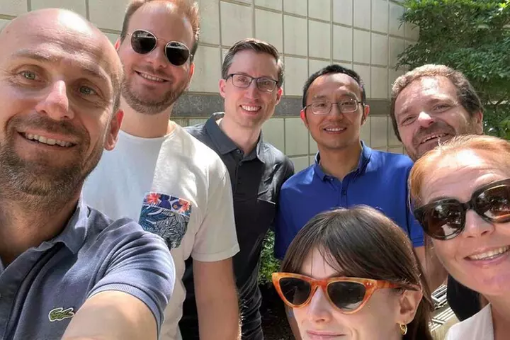 Astounding Bar Hunt: Albany's Abuzz