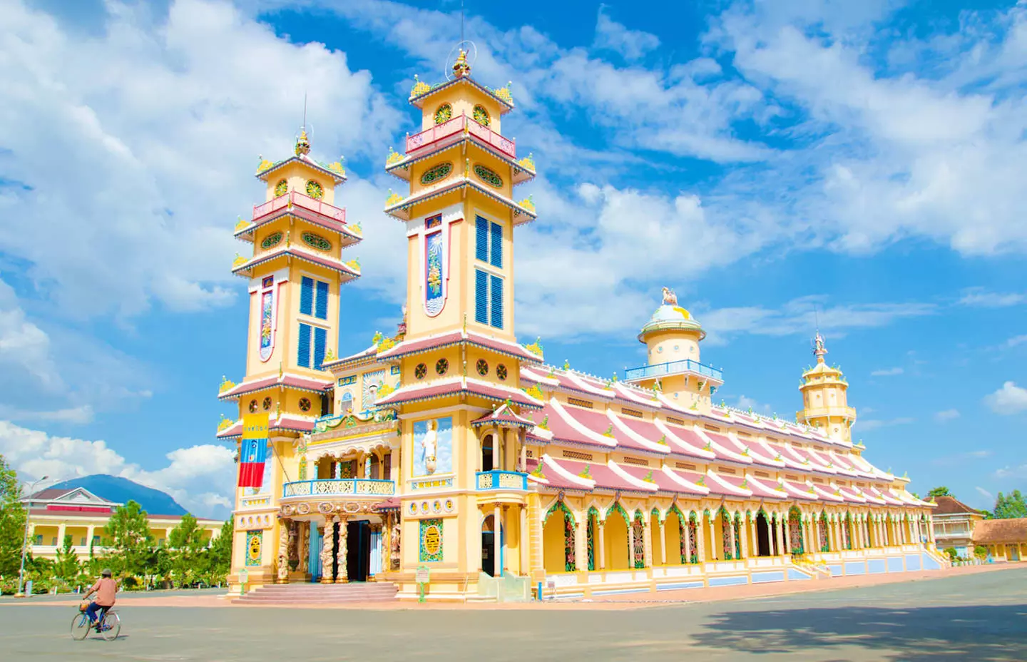 ✈ VIETNAM | Von Ho Chi Minh nach Hanoi - Südvietnam und paradiesisc...