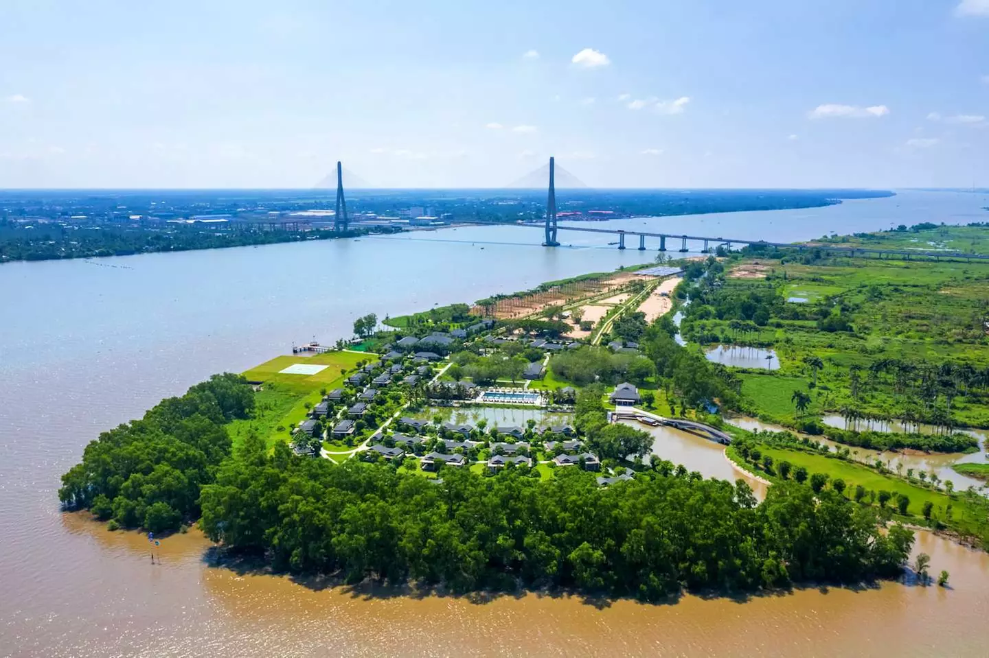 ✈ VIETNAM | Ho-Chi-Minh-Stadt - Südvietnam und paradiesische Inseln...