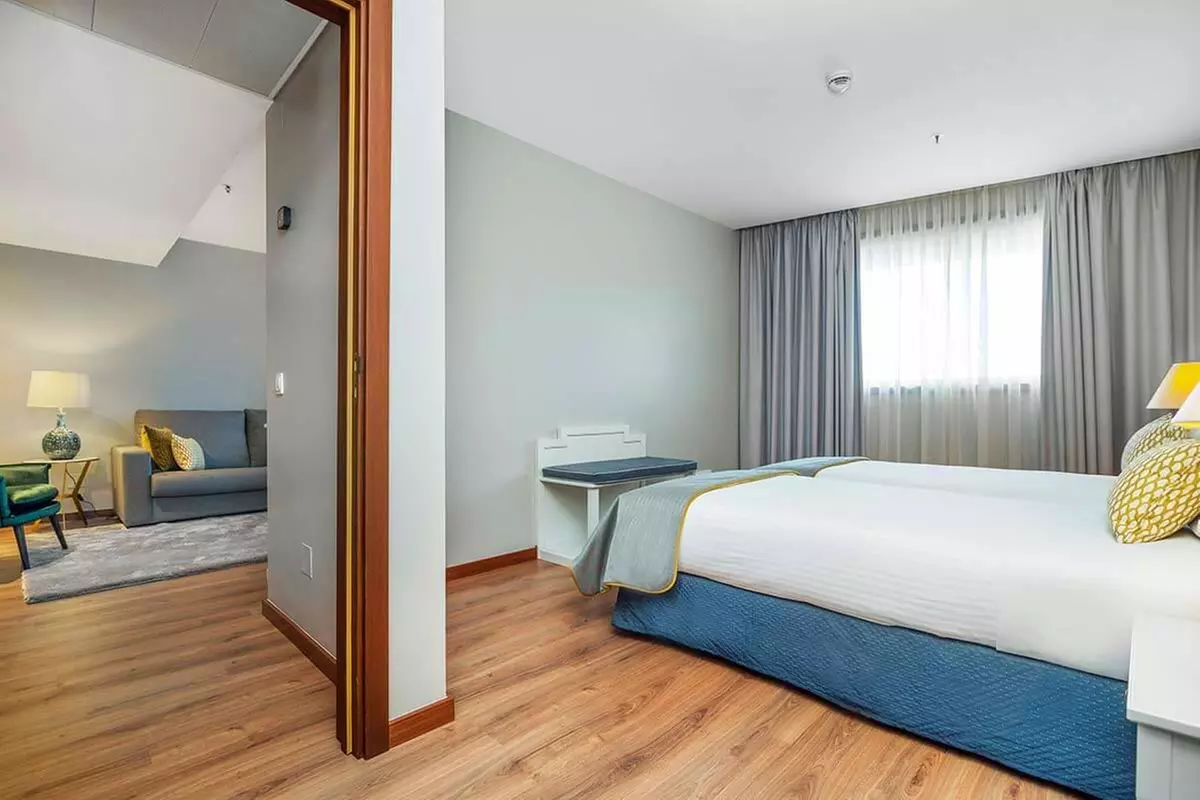 ✈ PORTOGALLO | Porto - Gaia Residence 4*, 2 notti - Appartamento