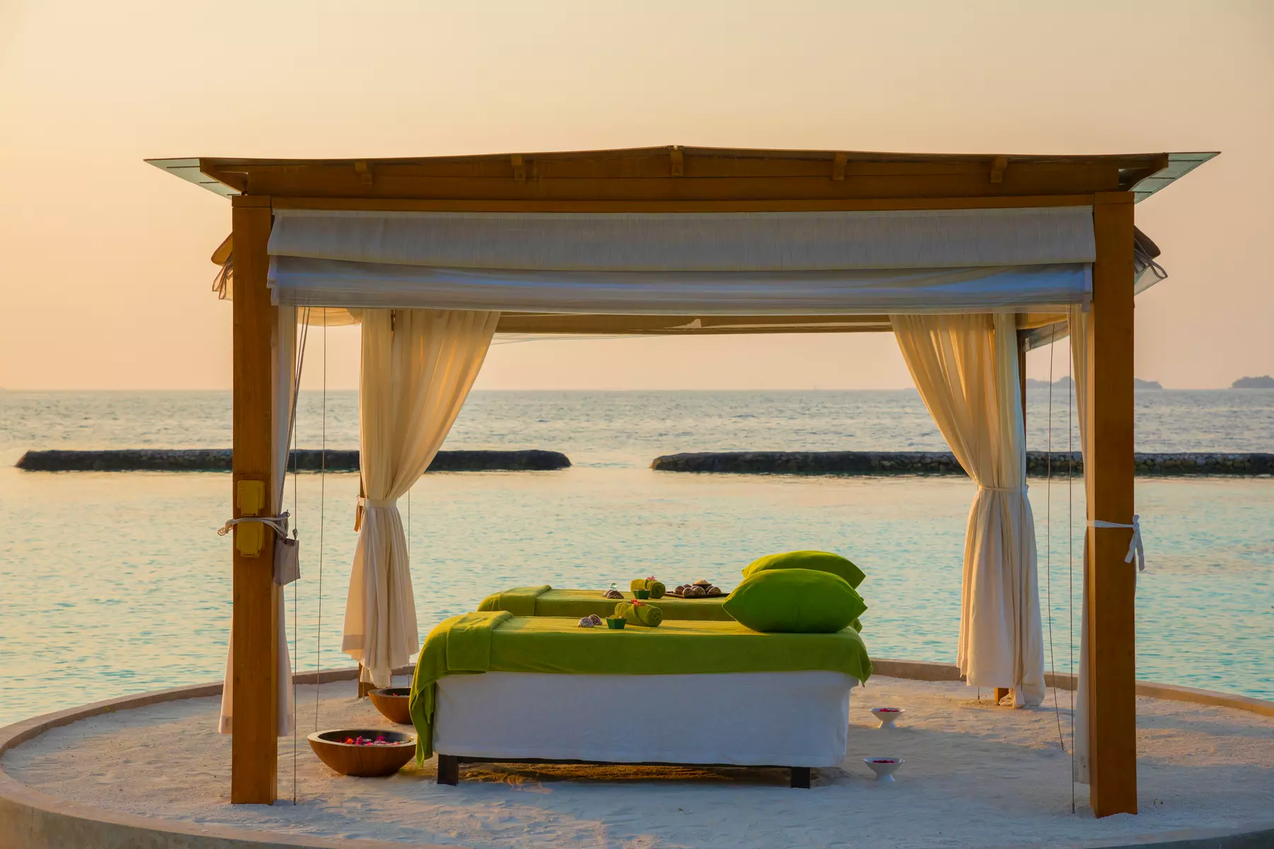 ✈ MALDIVE | Atollo di Malé Nord - Kurumba Maldives 5*, 5 notti - Spa