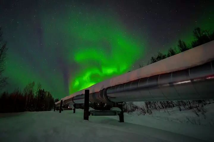 SkyChase™ Private Northern Lights Experience – Luxury Aurora Tour