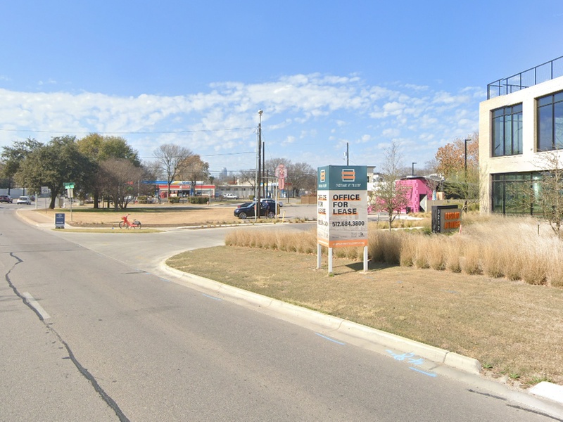 Parking at Eastlake at Tillery Garage