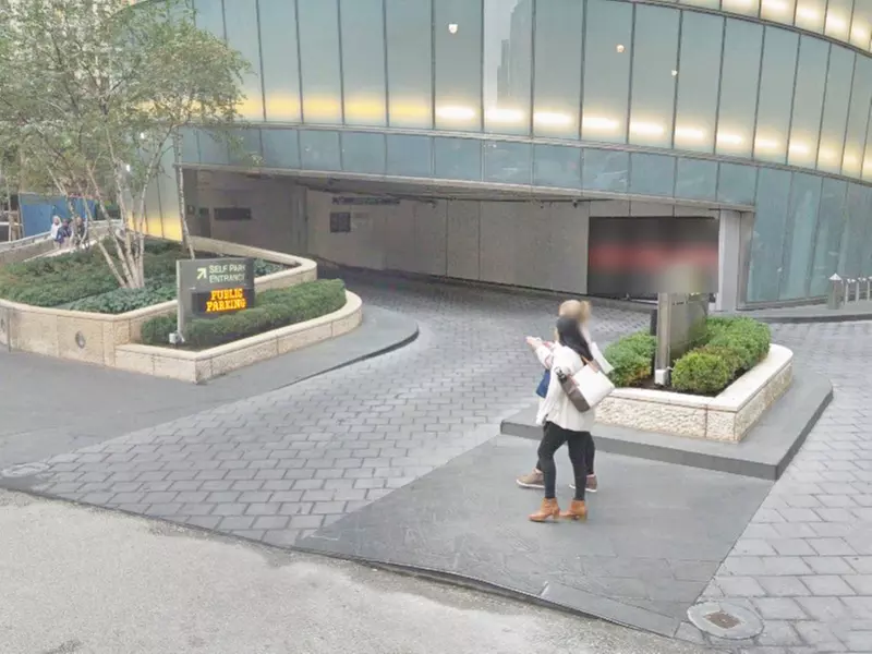 Parking at Trump International Hotel and Tower - Self Park