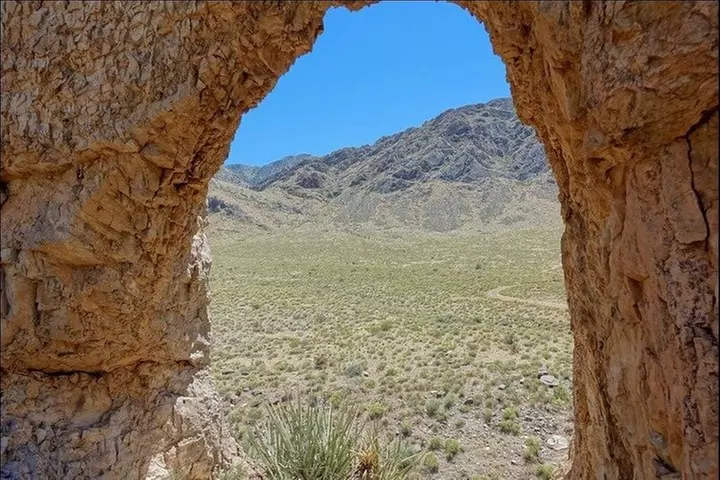 Virgin River Mountains Key Hole Rock | Bunkerville Choo Choo Tour