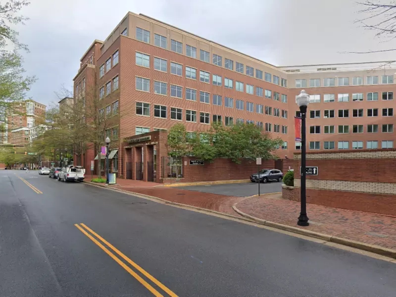 Parking at 1940 Duke St. Garage