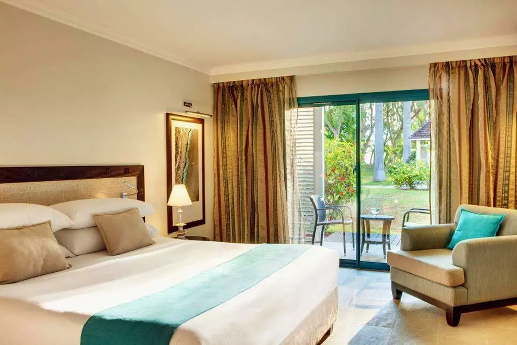 ✈ RIUNIONE | Saint-Gilles - LUX* Saint Gilles 5*, 4 notti - Premium