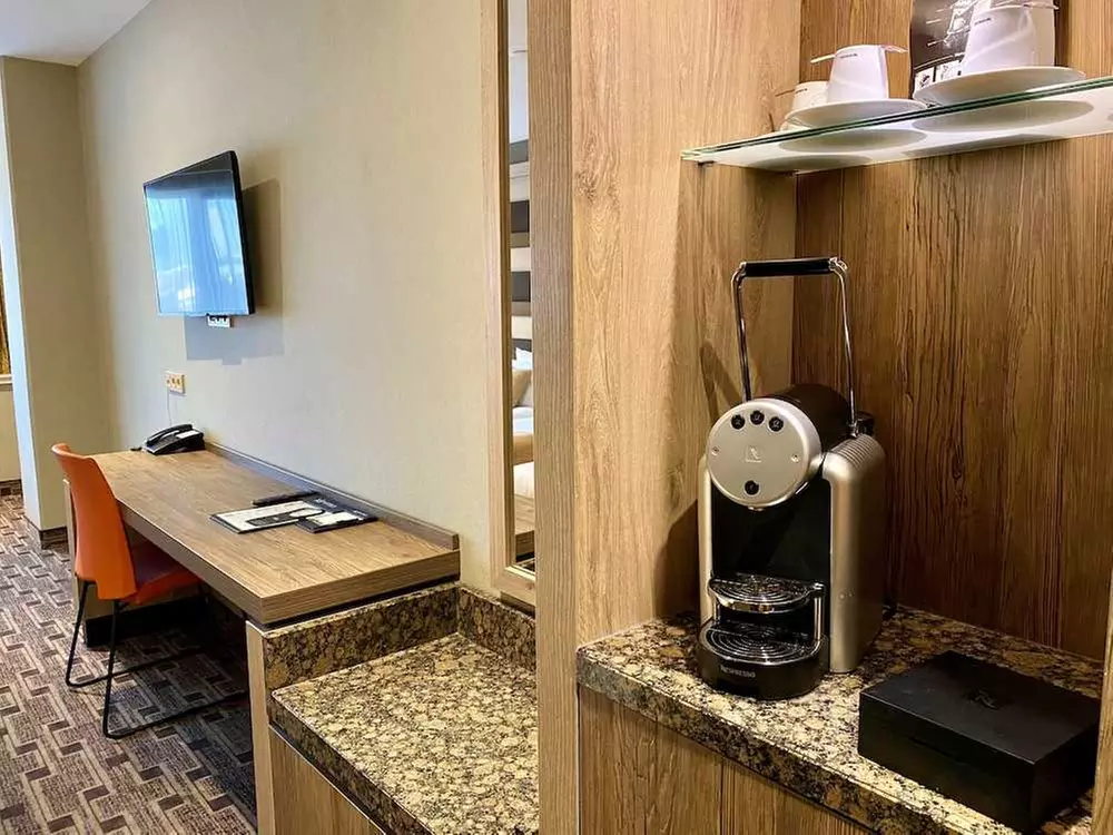 ✈ NIEDERLANDE | Amsterdam - XO Hotels Blue Tower 4*, 2 Nächte - Sta...