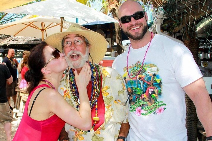 Original Key West Pub Crawl: The Best Bars with Free T-Shirt