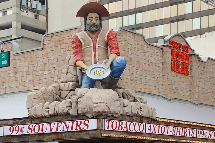 Fremont Street Experience Guided Walking Tour in Las Vegas