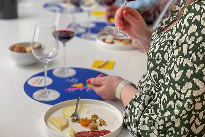Initiation aux vins de Bordeaux avec Fromages & Charcuterie
