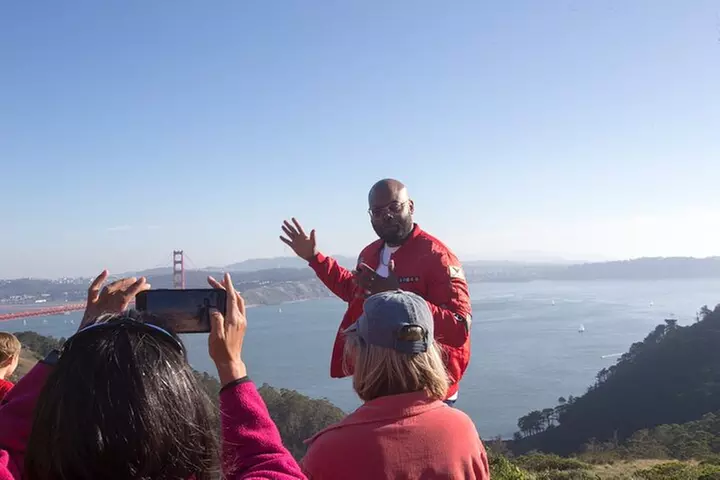 San Francisco Private Group Open-air Jeep Tour