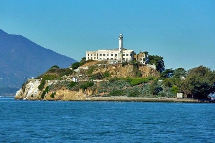 Alcatraz Muir Woods with Sausalito Express