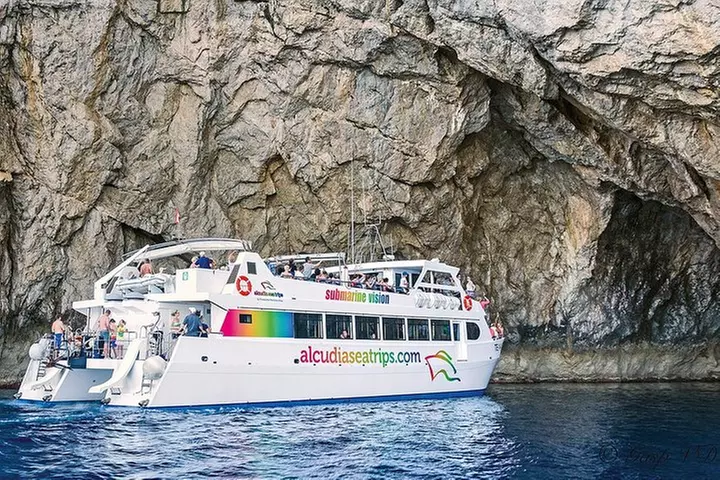 Paseo panorámico en barco por Mallorca hasta la playa de Formentor