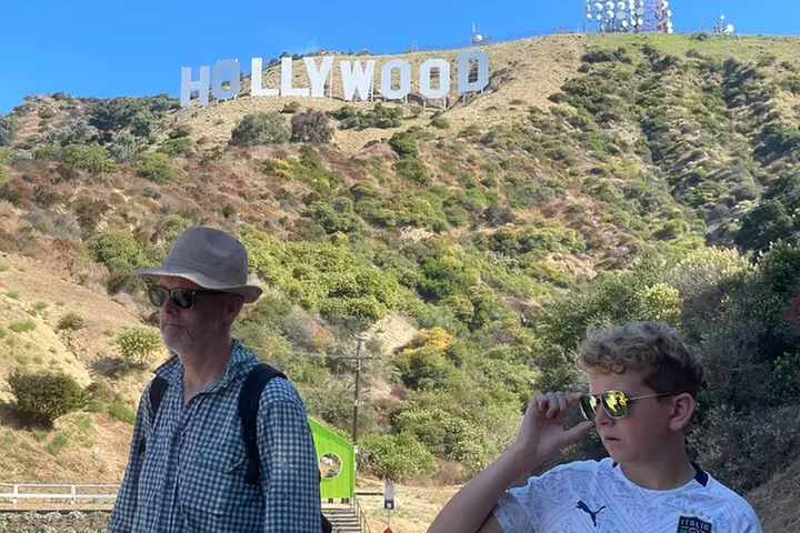 Los Angeles Original 90-Minute Walking Tour to The Hollywood Sign