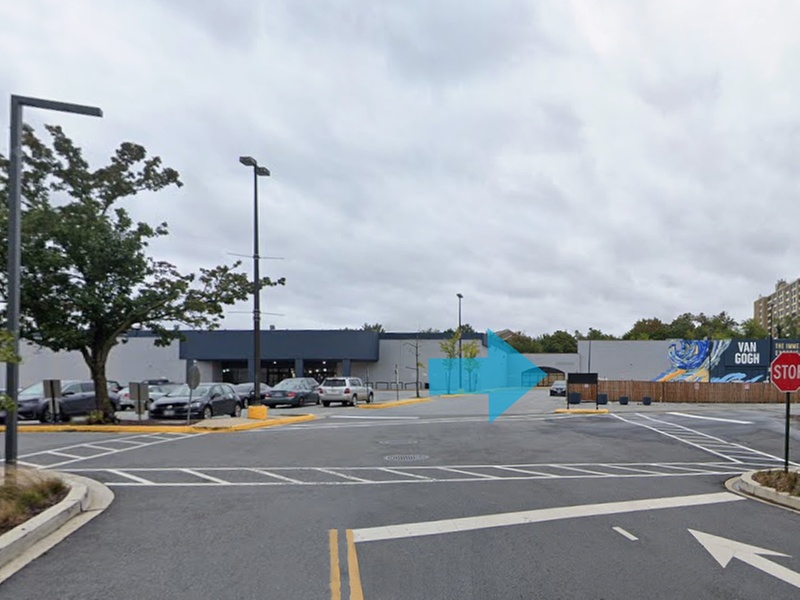 Parking at 680 Rhode Island Surface Lot / Van Gough: The Immersive Experience Lot
