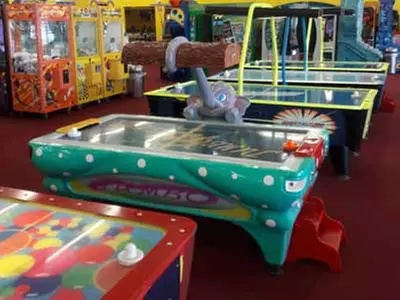 $42.75 For A Pizza & Play Package For 4 People (Reg. $85.49)
Includ...