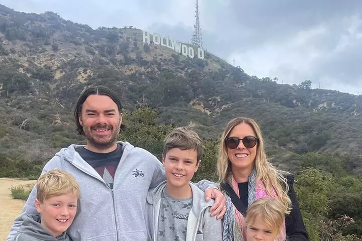 Private Hollywood Sign Hiking Tour with Select Hotel Pickup